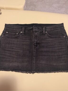 levi mini skirt